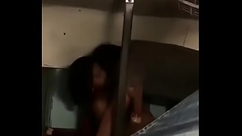 Kereta Api Mesum Pasangan Desi