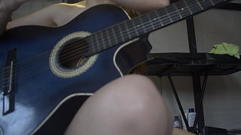 Gadis Musik Bayar Dengan Seks Demi Masuk Band, Dia Sangat Tergila-gila Pada Kemaluan Pria Sampai Menelan Semua Dan Masih Meminta Lebih