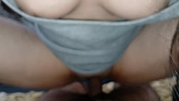 Gadis India Kurus Dan Seksi Digoyang Keras Kontol Besar Pria India, Suara Erotisnya Jelas Terdengar