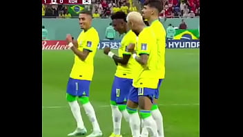 Neymar E A Turma Metendo O Pau Na CorÉia Ao Vivo! Gozada Geral No Campo!