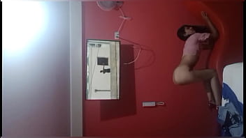 Kakak Tiriku Menangkapku Di Kamar Ayah, Dia Menyuruhku Untuk Memamerkan Kemaluanku Dan Menghajariku Dengan Kasar, Oh Enak Sekali, Pacari Aku, Aku Adalah Pelacur Kakak Tirimu