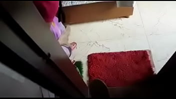 Pembantu Seksi Desi Buka-bukaan