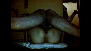 Mami Indonesia Panas Pantat Besar Dan Memek Basah Ditusuk Empat Jari Lalu Digencet Habis-habisan