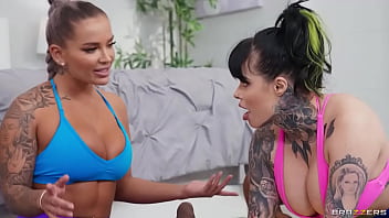 Klien-klienku Ingin Meniduri Mantan Istri Karen, Hayley Davies / Brazzers / Masukkan Kode Xvpromo Di Situs Resmi Untuk Diskon