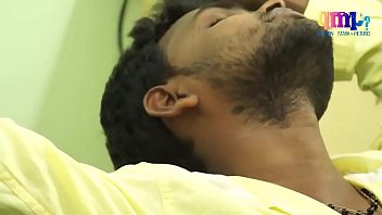 Gairah Tersembunyi Ibu Rumah Tangga India Dengan Tukang Kode Yang Bergairah