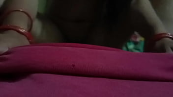 Bhabhi India Yang Seksi Menggoyang Kontol Tetangga Sampai Crot Di Dalam Memeknya