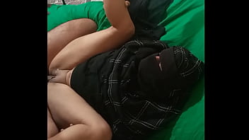 Bibi Muslim India Dihardik Kekasihnya Dengan Gaya Hindi Yang Menggoda