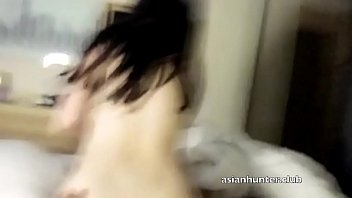 Ling Si Pemalu Dari China Di Asianhunter.club Digerogoti Dari Belakang Dan Pantatnya Ditampar Sampai Merah