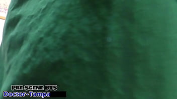 Jebakan Tak Terduga Dr. Tampa: Daisy Bean Tergoda Dalam Rayuan Yang Menggoda