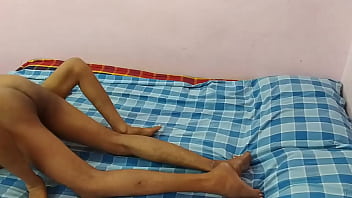 Remaja India Bercinta Panas Dengan Pacar Perempuannya