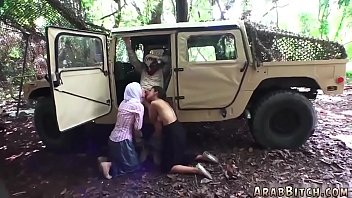 Rumah Panas Arab Yang Membuatmu Lupa Segalanya