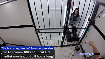 Malam Panas Di Tampa Dengan Mina Moon Yang Menggoda