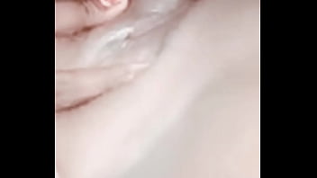 Malam Panas Bersama Bidadari Desi Yang Menggoda