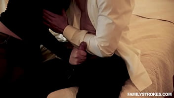 Gadis Muslim Tiru Berpayudara Besar Ella Knox Balas Dendam Ke Ibu Tiri Tegasnya Dengan Menggoda Ayah Tirinya