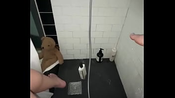 Gadis Arab Saudi Muda Dan Seksi Dengan Tubuh Sempurna Memuaskan Dirinya Di Kamar Mandi – Arabian Snowwhite – Amatir Asli Terverifikasi – Los Angeles, Amerika Serikat