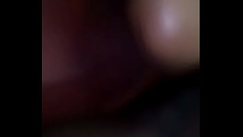 Istri Desi Yang Menggoda Siap Dipeluk Dan Digoyang