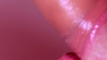 Istri Jepang Yang Mahir Mengulum Dan Memuaskan