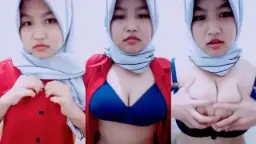 Gadis Manis Meremas Payudara Bulat Dan Montoknya