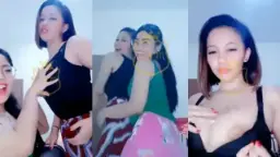 Ica Buka-bukaan Di Depan Kamu