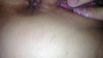 Vagina Tionghoa Diperbesar Hingga Detail Terdalam