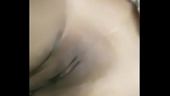 Desi Bhabhi Yang Panas Menggoda Dan Siap Memuaskan Nafsu Birahi