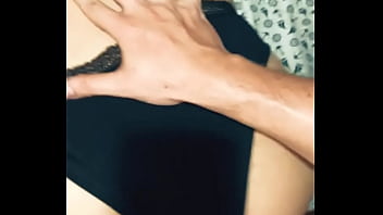 تسريب مثير لفيديو فاضح: شيماء من المنصورة تستسلم لرغبات التمرجي بعد إثارتها بكلمات مصرية جريئة – مشهد عربي محترق بالإثارة