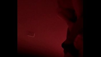 Pijat Panas Di Spa Dengan Sentuhan Erotis