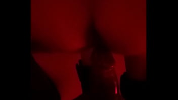 Menerkam Gundik Tionghoa Yang Basah Di London, Masih Dengan Sepatu Bootnya Yang Menggoda