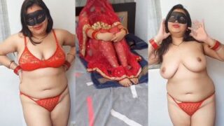 Bhabhi Panas Melepas Sari Di Depan Adik Ipar