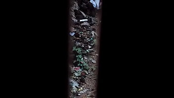 Desi Kencing Dan Buang Air Kecil 4.avi