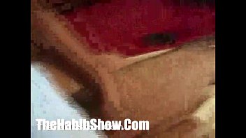 Gadis Berpantat Montok Menggoda Pekerja Toko Arab Dalam Aksi Cepat