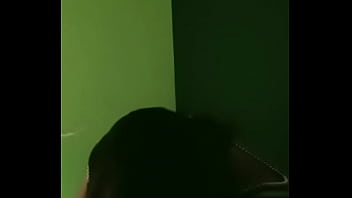 Bibi Desi Yang Menggoda Mengisap Batangku Bagian 1