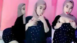 Gadis Berhijab Meremas Payudara
