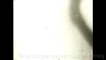 Kartu-kartu Panas Dari Ibu Tiriku Yang Menggoda