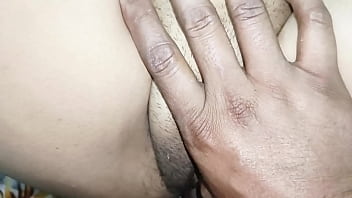 Kakak Tiriku Digilir Pantatnya