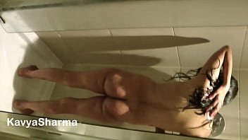 Gadis India Gujarat Yang Bergairah Di Bak Mandi Meremas Payudara Besar Dan Memainkan Memeknya – Film Panas Hindi Lengkap