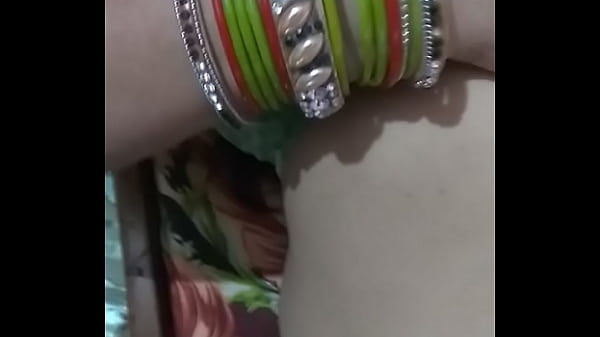 Bibi Desi Yang Menggoda