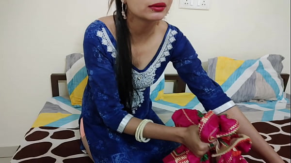 भड़कीली सौतेली बहन को बड़े भाई ने छोड़ दिया, हिंदी ऑडियो में गर्म माहौल