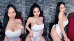 Lunna Celine, Si Toge Montok Yang Bikin Geli Dan Pengen Dicolek