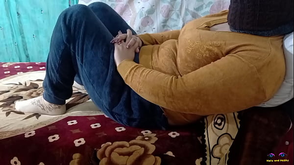 Anak Tiri Menantu Menggoda Payudara Besar Ibu Mertua Dan Mengajaknya Berhubungan Anal Keras Sambil Memasukkan Jari Ke Pantatnya, Adegan Seks Panas Antara Ibu Mertua Dan Menantu Dengan Audio Hindi Jernih