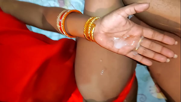 देसी एक्सएक्सएक्स की नई हार्ड एनल से हिंदी में पहली बार डालकर धीरे-धीरे गाड़ में पेल दिया