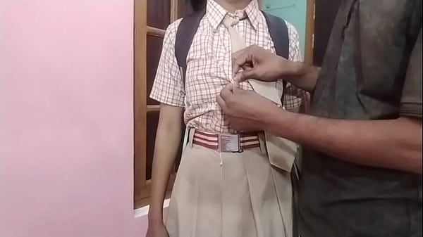Gadis Sekolah India Tersepak Ganas Digeber Kontol Besar