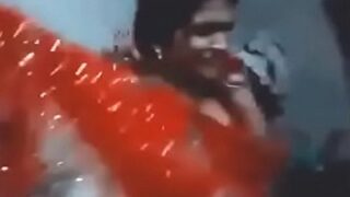 Gadis Baru Menikah Menggila Dengan Mantan Pacar Dalam Adegan Panas Ala Desi