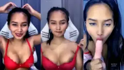 Miss Brown Buka Kancing Bajunya, Pamer Tetek Montok Dengan Puting Coklat Yang Menggoda
