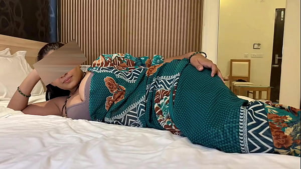 Mertua Menggoda Menantu Baru Nikah, Lalu Ngentotnya Dengan Kasar Audio Hindi