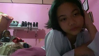 Clara Ukhty Tanggalkan Hijab, Langsung Jadi Jalang
