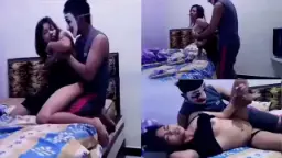 Gadis Belia Digoyang Kakak Bertopeng
