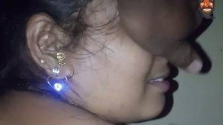 Gadis India Montok Dengan Pantat Besar Dieksplorasi Habis-habisan