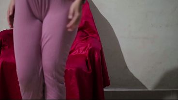 Cewek Chindo Satin Tanktop Pamer Memek Montok Di Kamera Bokep Indo Hot