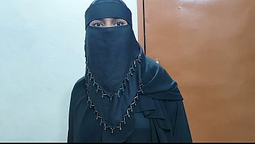 Video Panas Istri Cantik Berhijab Indian Master Digebukin Di Rumahku.